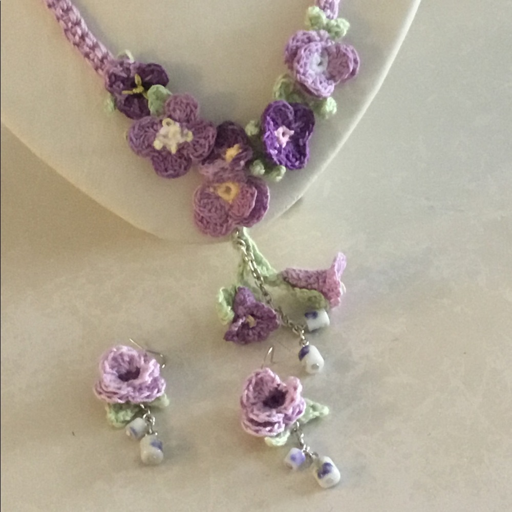 Pansy Flowers Necklace and Earrings Set Handmade